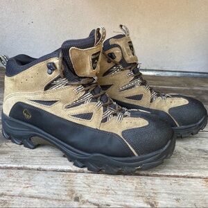 Wolverine Taupe Fulton Hiking Boots